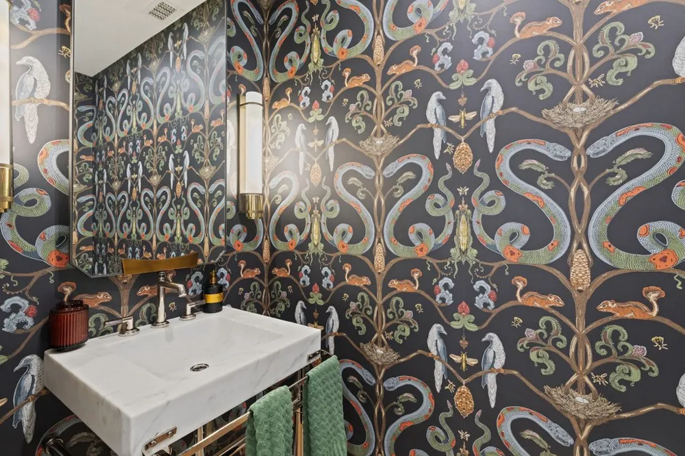 28 Club Estates Parkway Austin, TX 78738