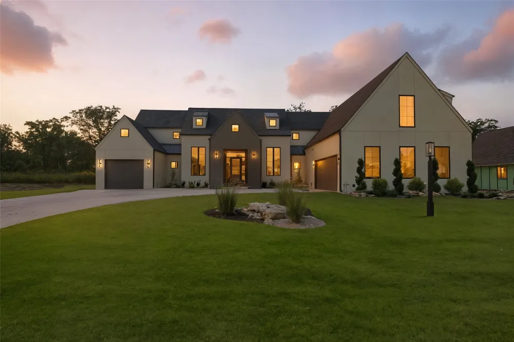 17822 E Patriot Drive Owasso, OK 74055