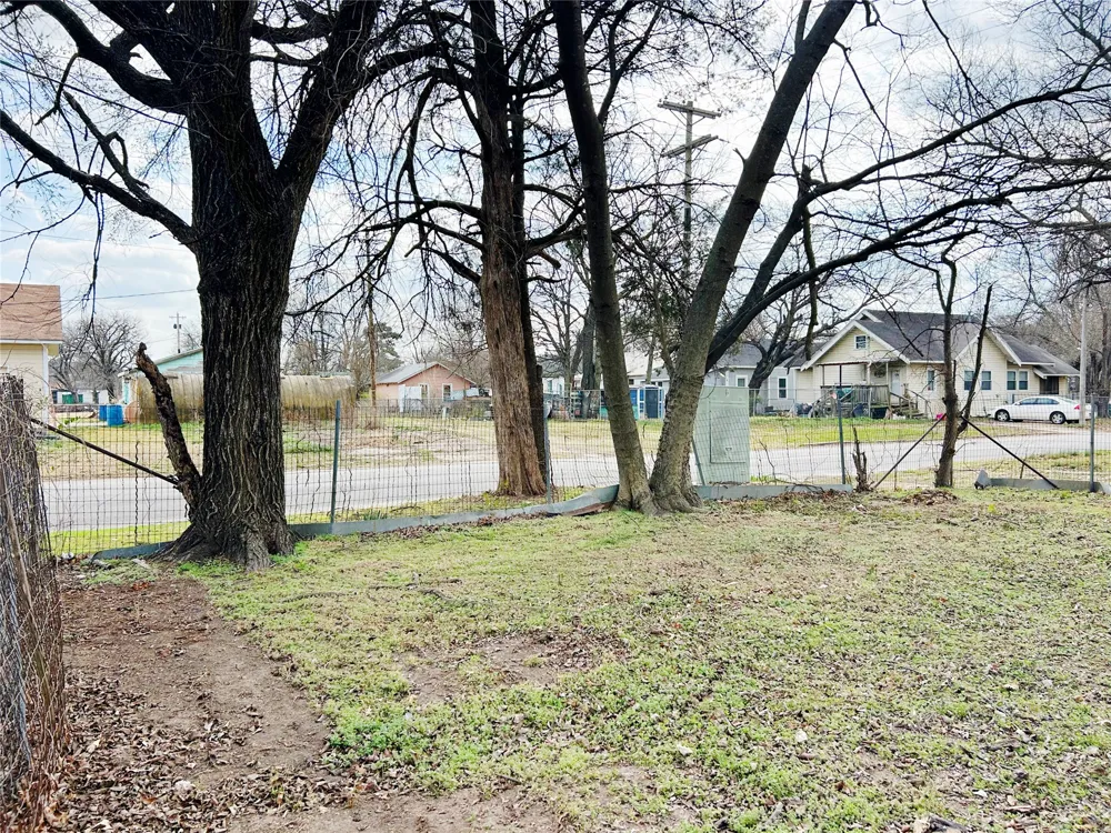 800 Okmulgee Avenue Okmulgee, OK 74447