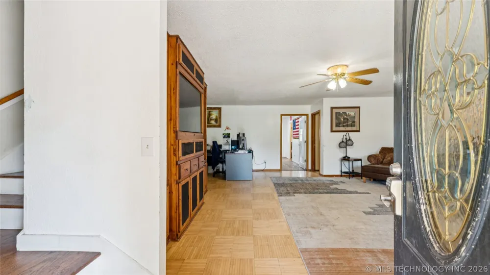 23611 E 300 ROAD Chelsea, OK 74016