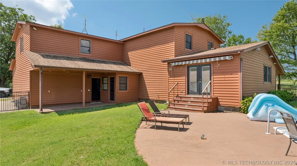 23611 E 300 ROAD Chelsea, OK 74016