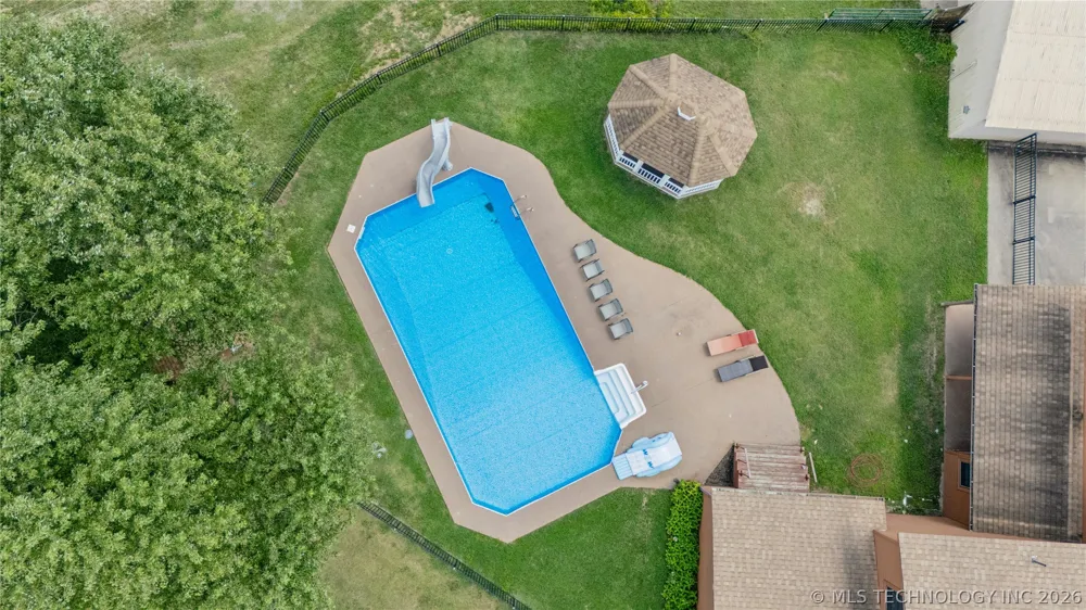 23611 E 300 ROAD Chelsea, OK 74016