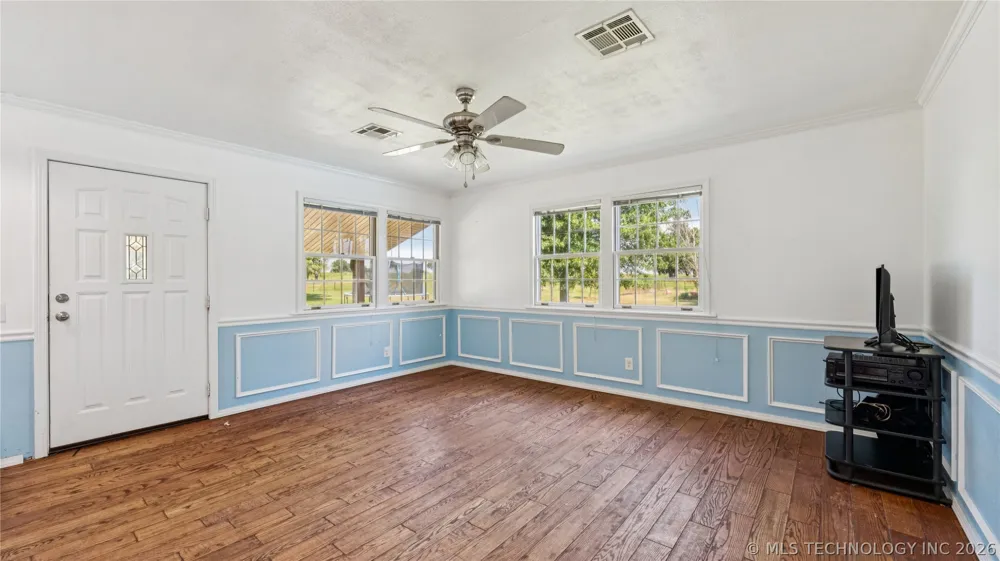 23611 E 300 ROAD Chelsea, OK 74016