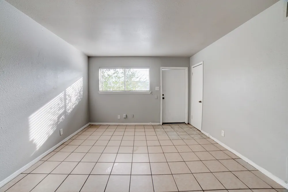 1072 Irvington Avenue Tulsa, OK 74115