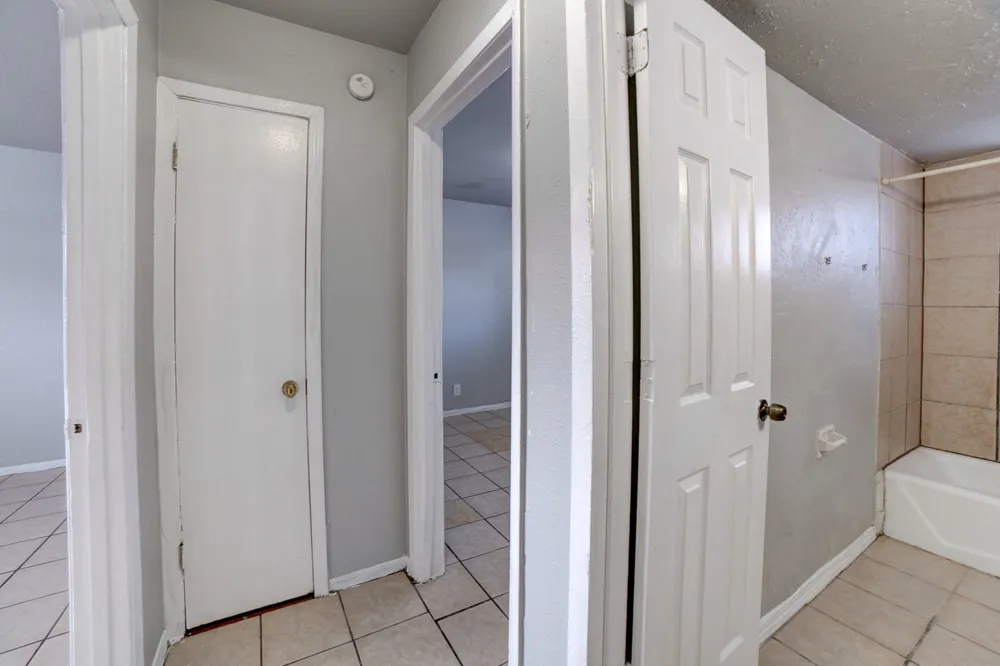 1072 Irvington Avenue Tulsa, OK 74115