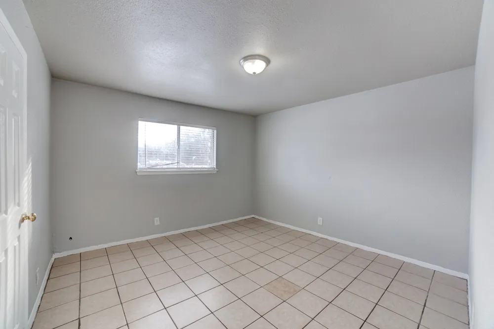 1072 Irvington Avenue Tulsa, OK 74115