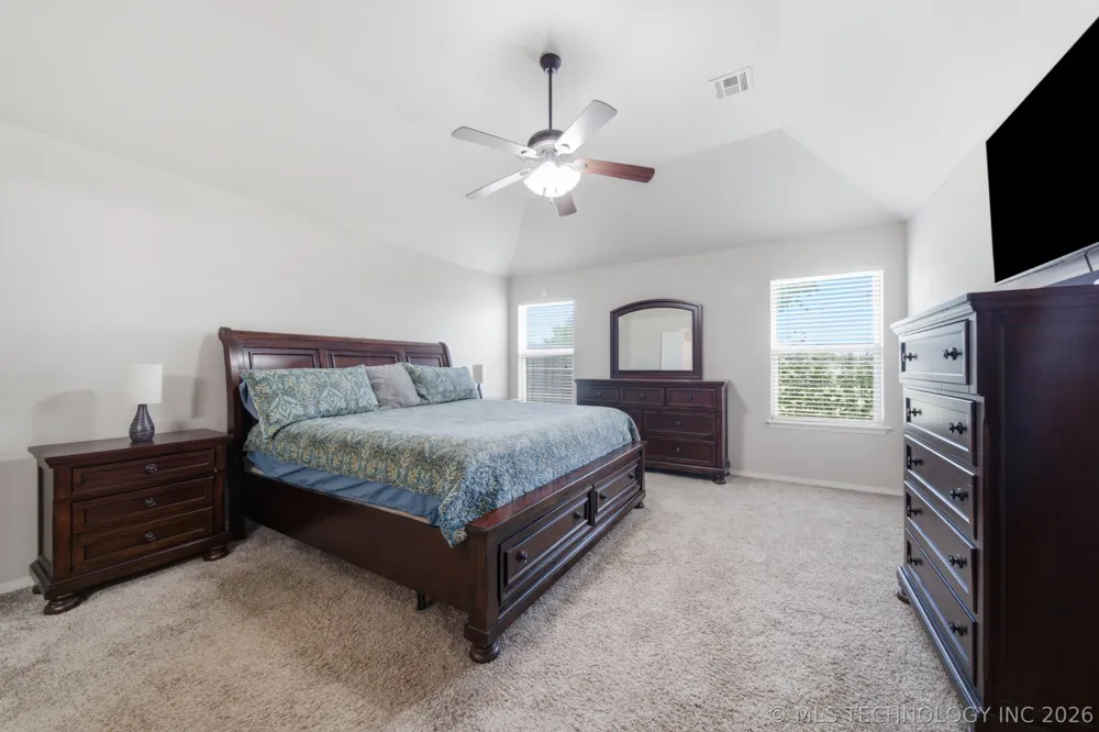 8409 77 EastAvenue Owasso, OK 74055
