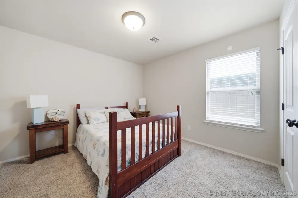 8409 77 EastAvenue Owasso, OK 74055