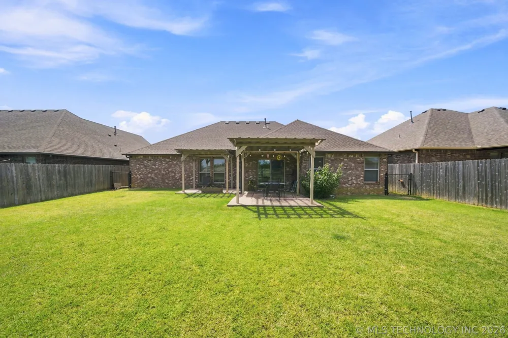 8409 77 EastAvenue Owasso, OK 74055