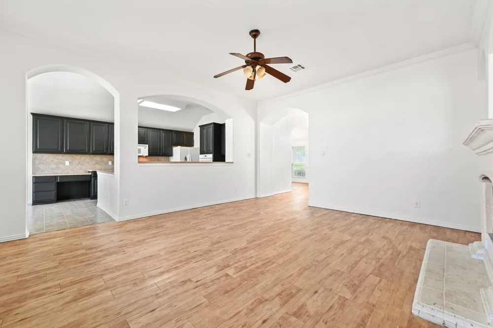 1665 Amberwood Loop Kyle, TX 78640