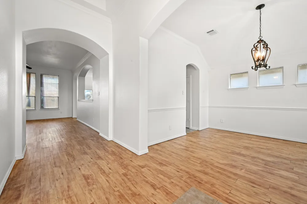 1665 Amberwood Loop Kyle, TX 78640