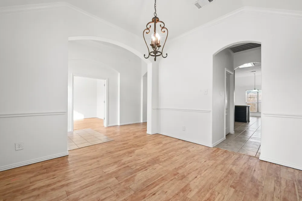 1665 Amberwood Loop Kyle, TX 78640