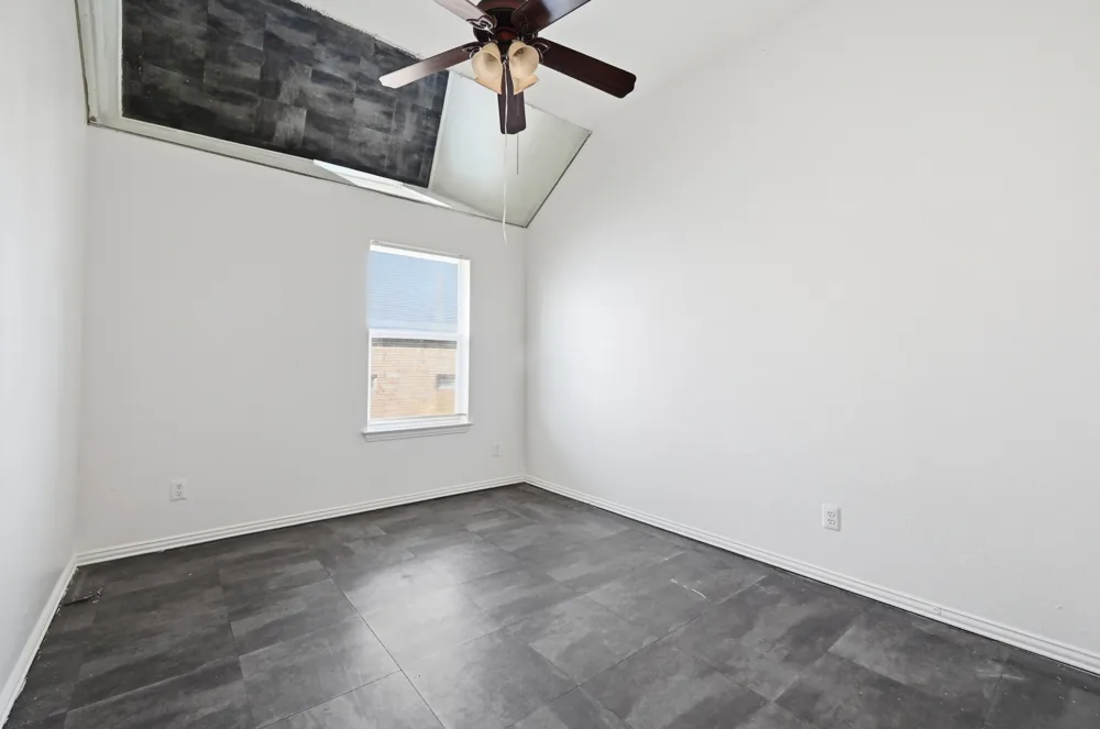 1665 Amberwood Loop Kyle, TX 78640