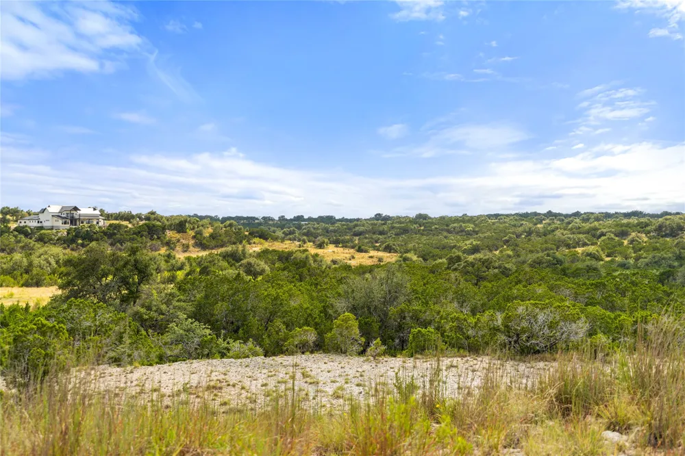 147 E Flying Owl Drive Johnson City, TX 78636
