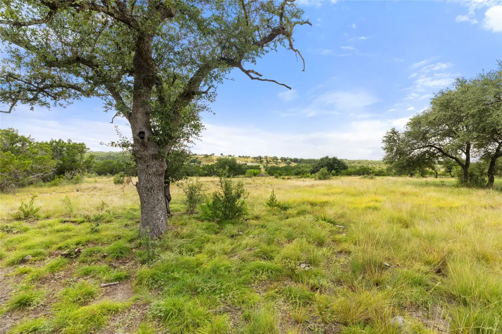 147 E Flying Owl Drive Johnson City, TX 78636