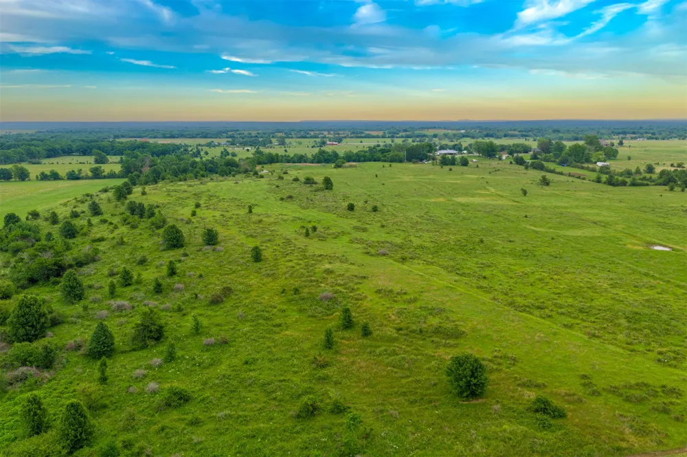 222 E 700 ROAD Wagoner, OK 74467