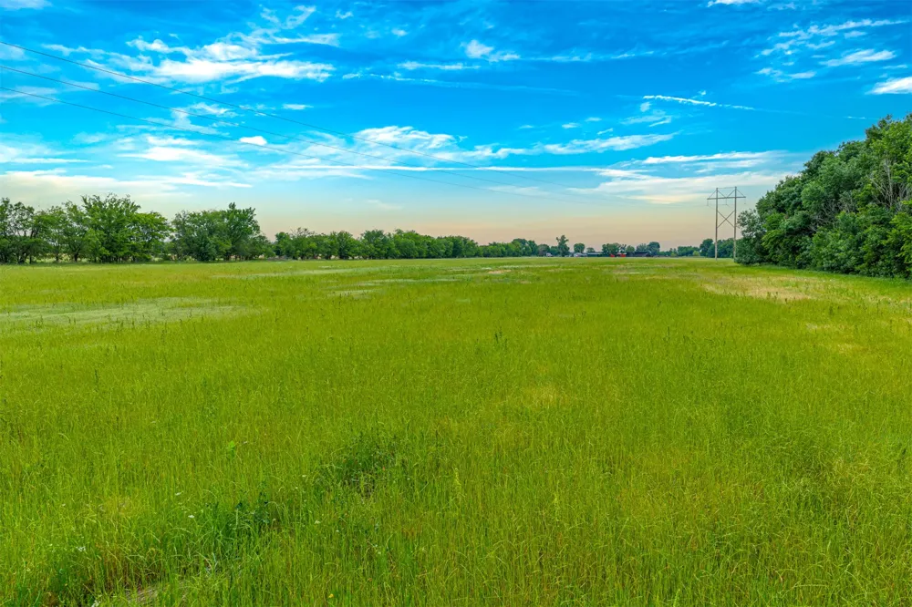 222 E 700 ROAD Wagoner, OK 74467