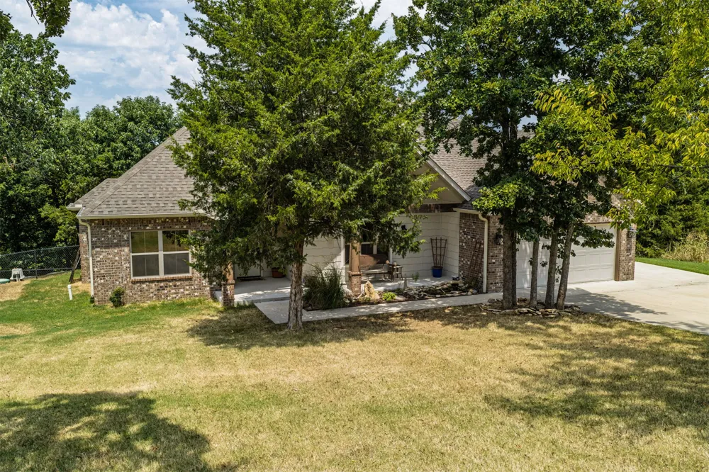 5095 E Chestnut Drive Claremore, OK 74019
