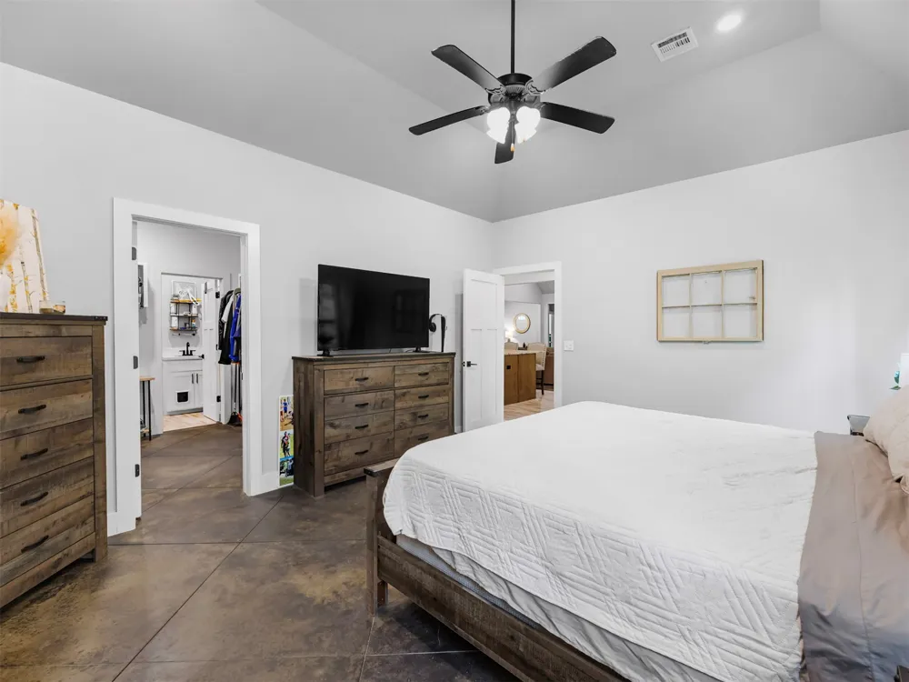 5095 E Chestnut Drive Claremore, OK 74019