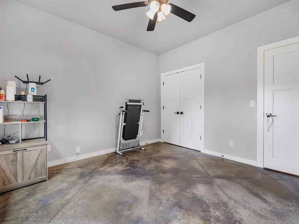 5095 E Chestnut Drive Claremore, OK 74019