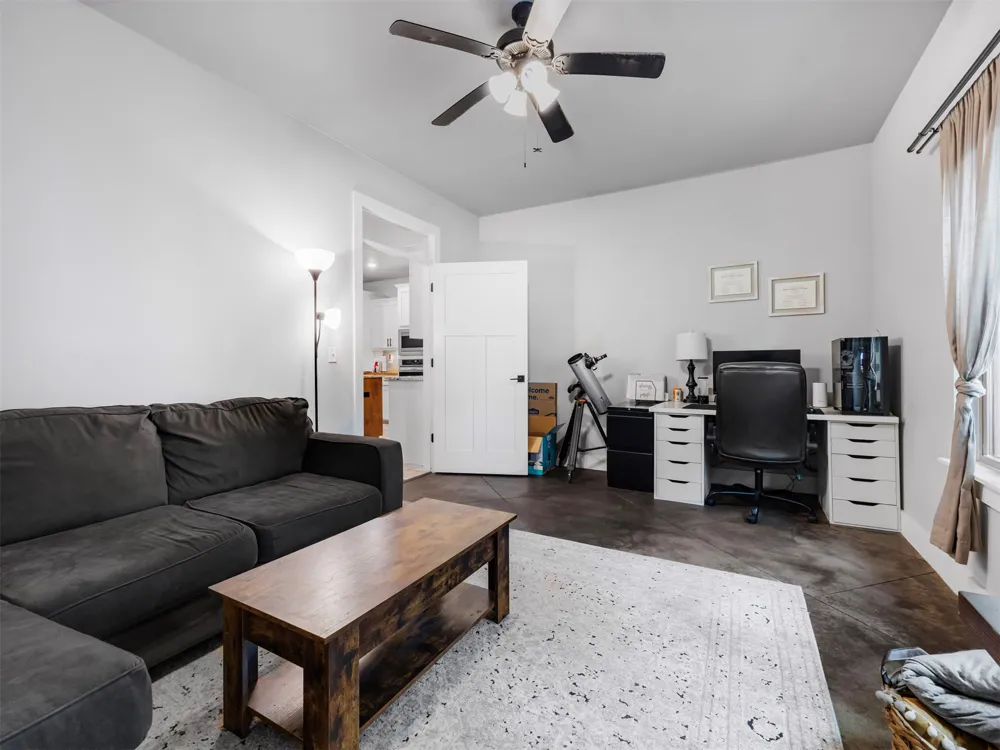 5095 E Chestnut Drive Claremore, OK 74019