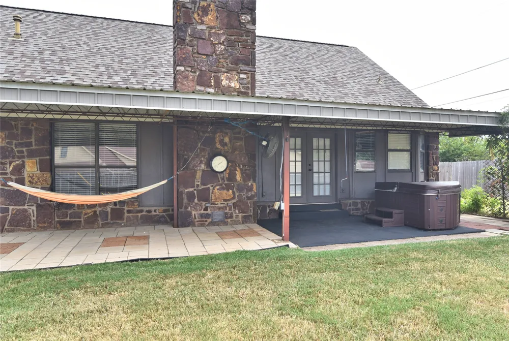 5004 S Spruce Drive Sand Springs, OK 74063