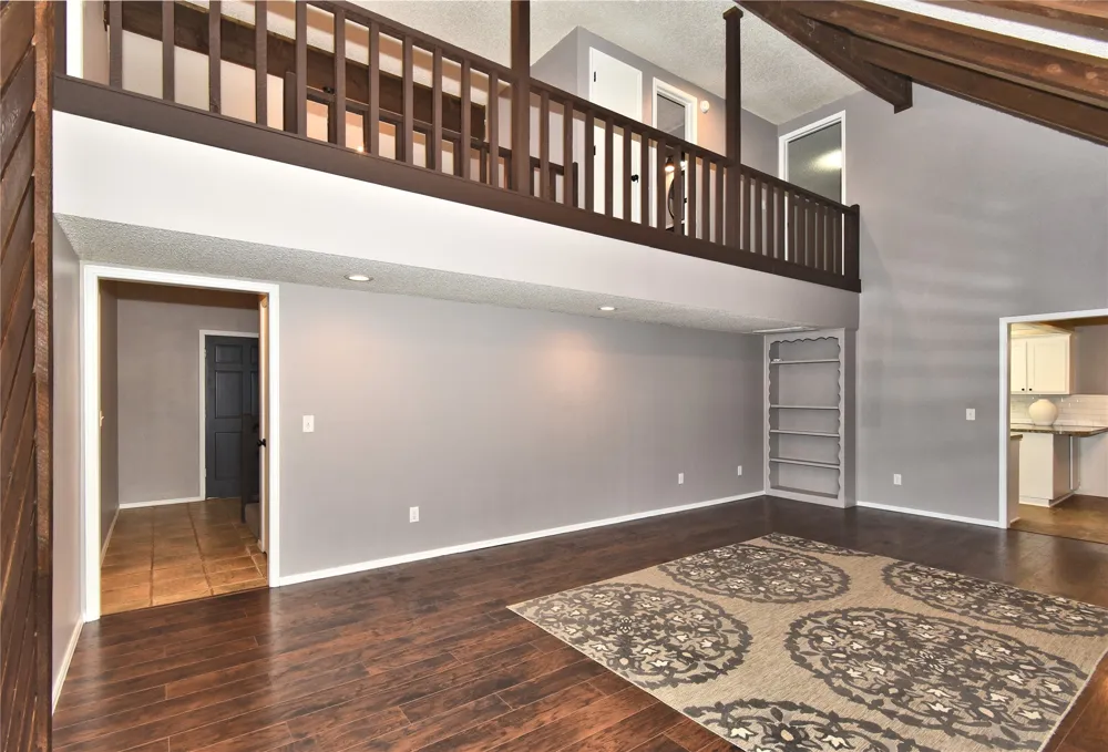 5004 S Spruce Drive Sand Springs, OK 74063
