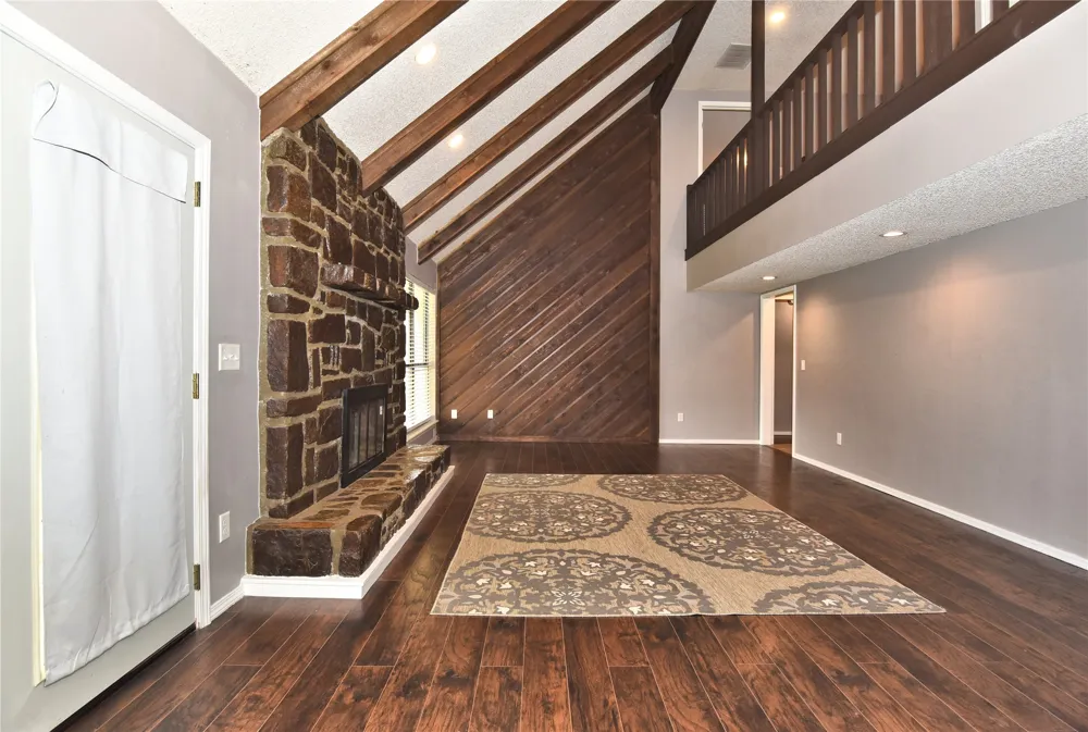5004 S Spruce Drive Sand Springs, OK 74063