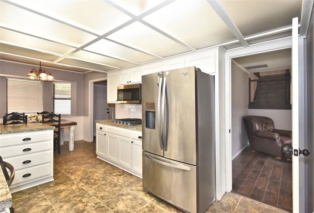 5004 S Spruce Drive Sand Springs, OK 74063