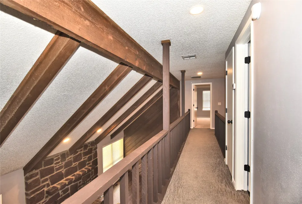 5004 S Spruce Drive Sand Springs, OK 74063
