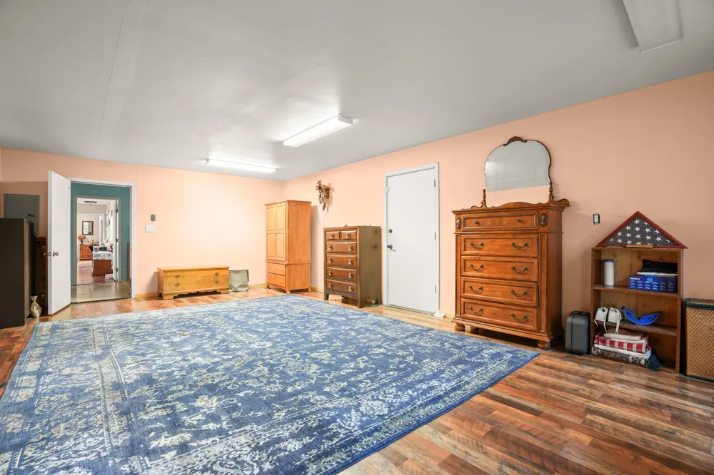 3413 Fm 1185 Lockhart, TX 78644
