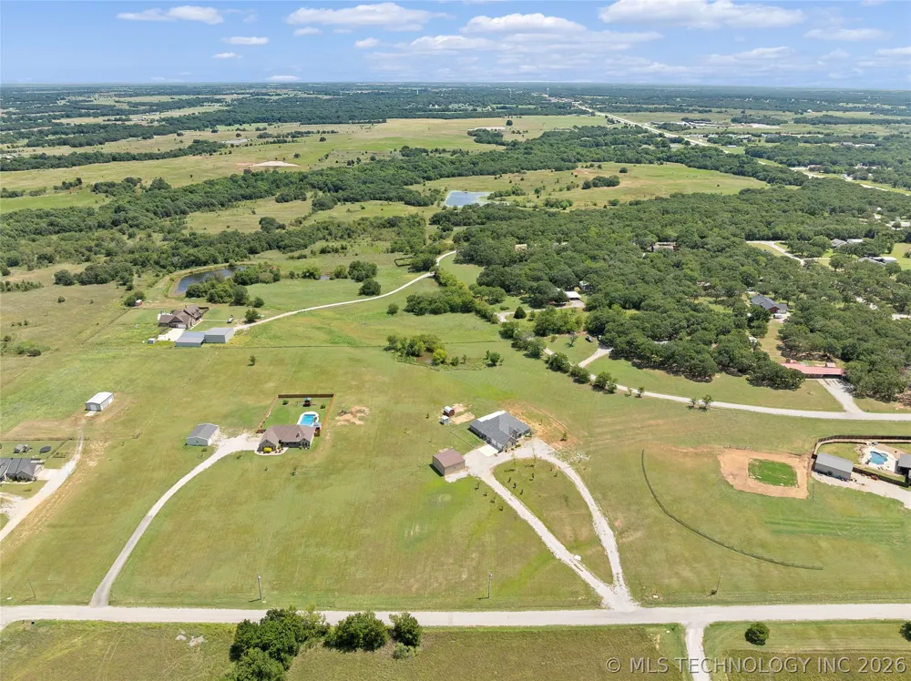 30 Lobo Lane Lone Grove, OK 73443