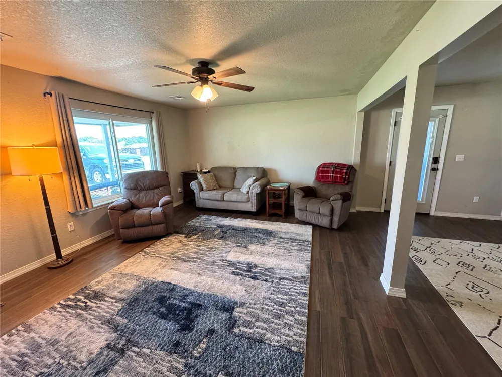601 NW Railroad Street Fort Gibson, OK 74434