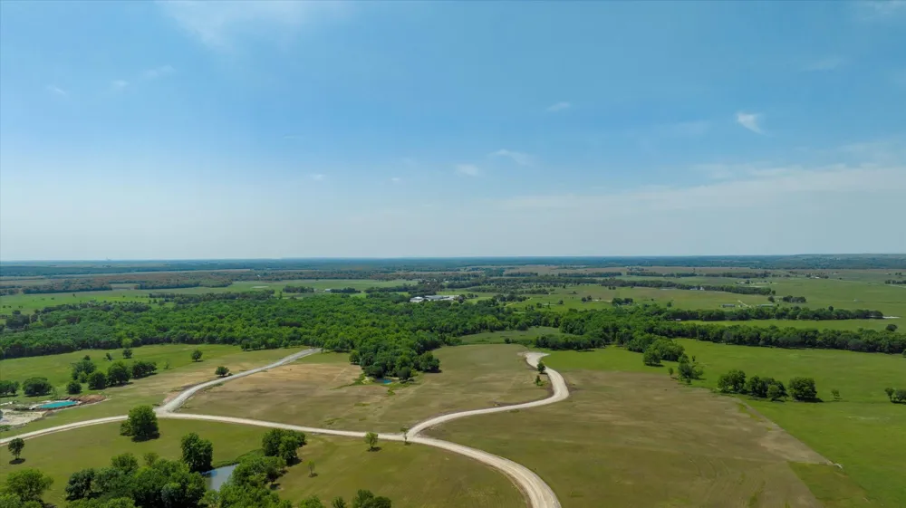 4 3996 LANE Ramona, OK 74061