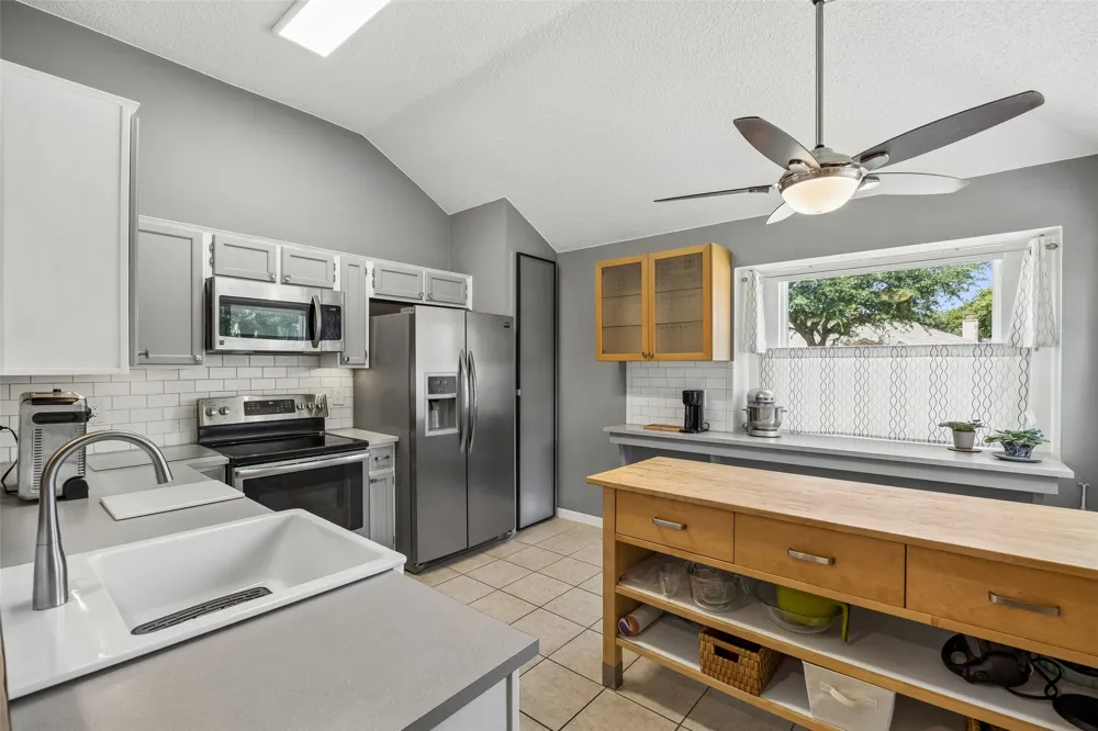 563 Lee Drive Coppell, TX 75019