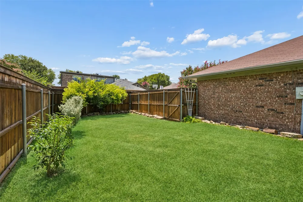 563 Lee Drive Coppell, TX 75019