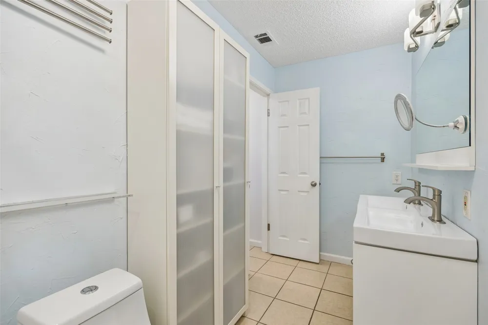 563 Lee Drive Coppell, TX 75019