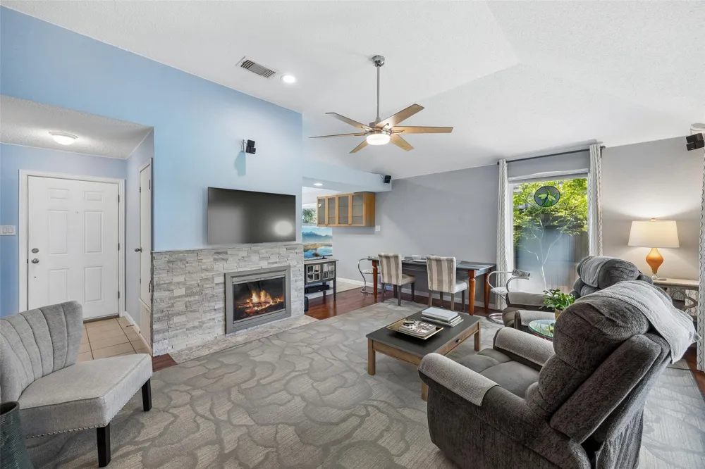 563 Lee Drive Coppell, TX 75019