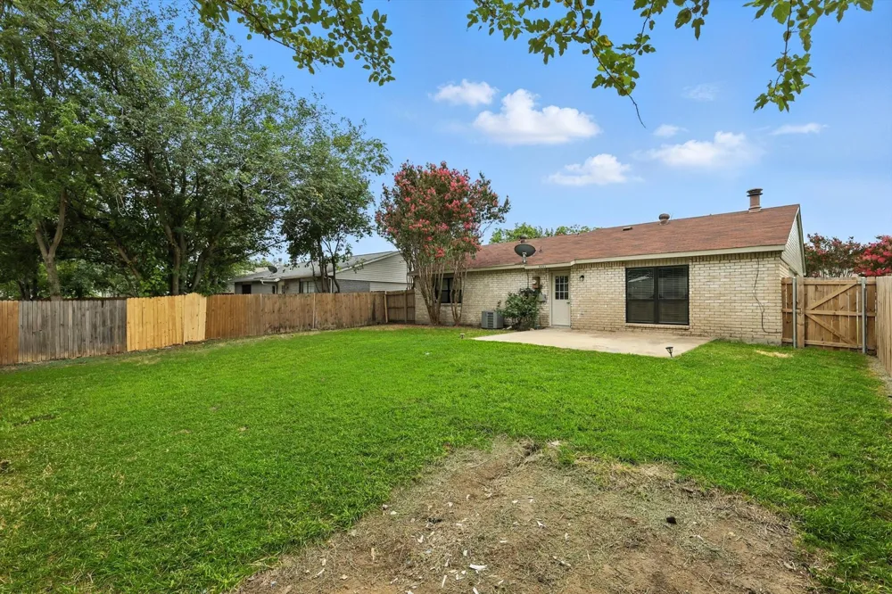 5221 Knox Drive The Colony, TX 75056