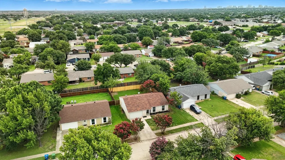 5221 Knox Drive The Colony, TX 75056