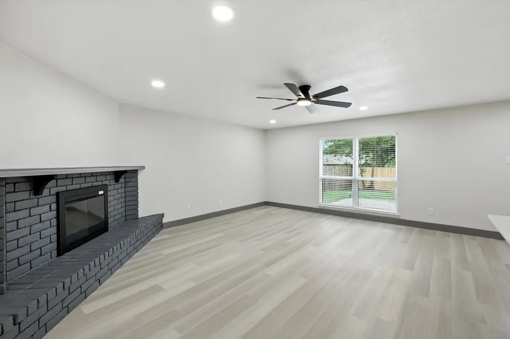 5221 Knox Drive The Colony, TX 75056