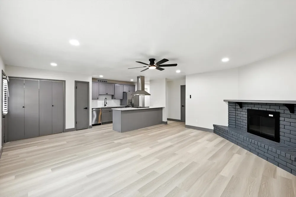 5221 Knox Drive The Colony, TX 75056