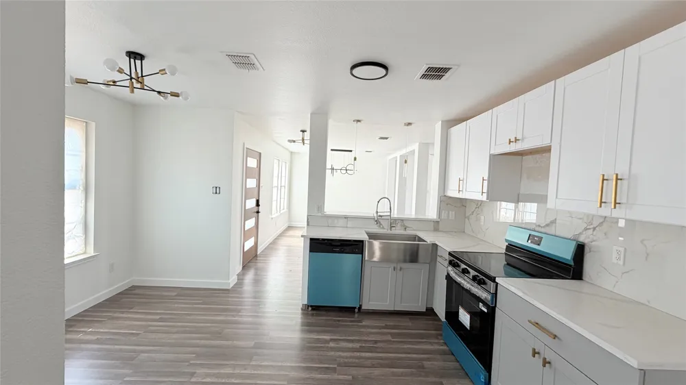 1857 Sierra Trail Lancaster, TX 75146