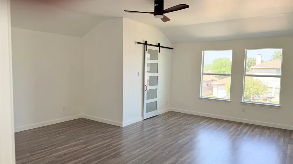 1857 Sierra Trail Lancaster, TX 75146