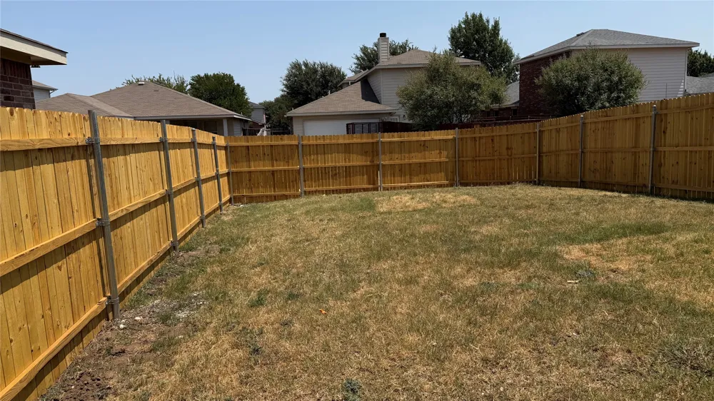1857 Sierra Trail Lancaster, TX 75146