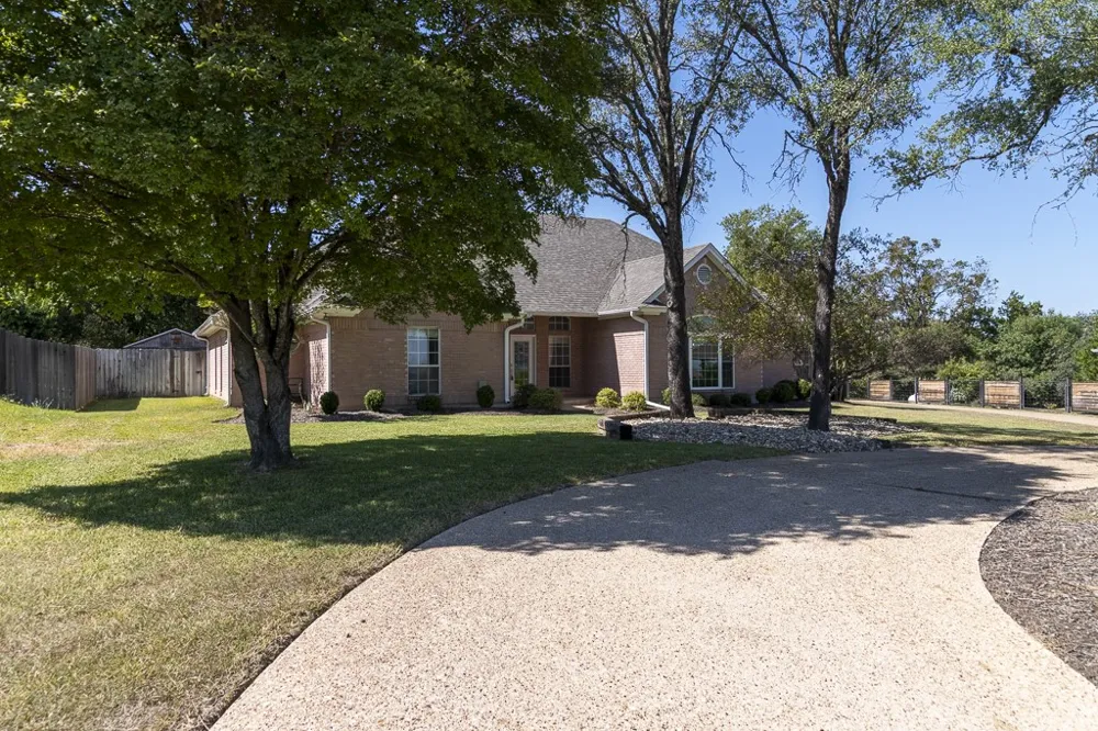 4488 Blue Ridge Drive Belton, TX 76513