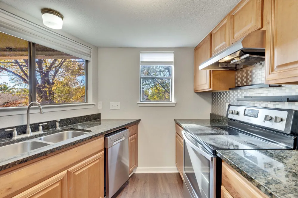 2500 Burleson Road #703 Austin, TX 78741