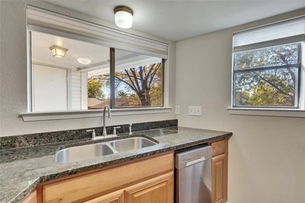 2500 Burleson Road #703 Austin, TX 78741