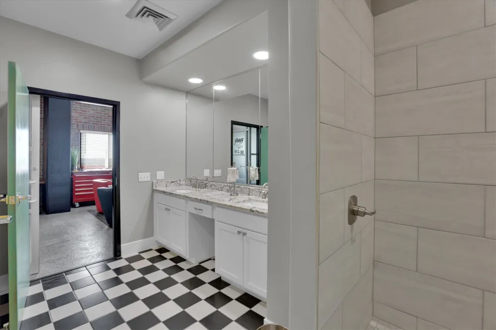 3575 Lone Star Circle #1004 Fort Worth, TX 76177