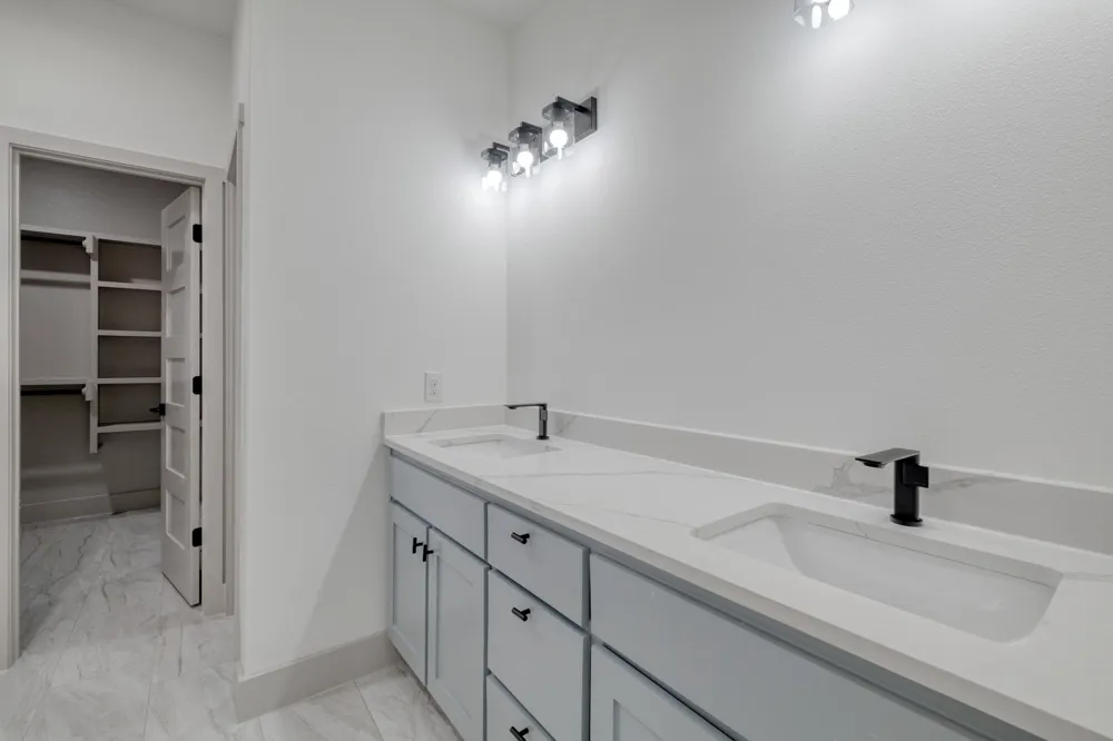 202 Washington Street Elgin, TX 78621